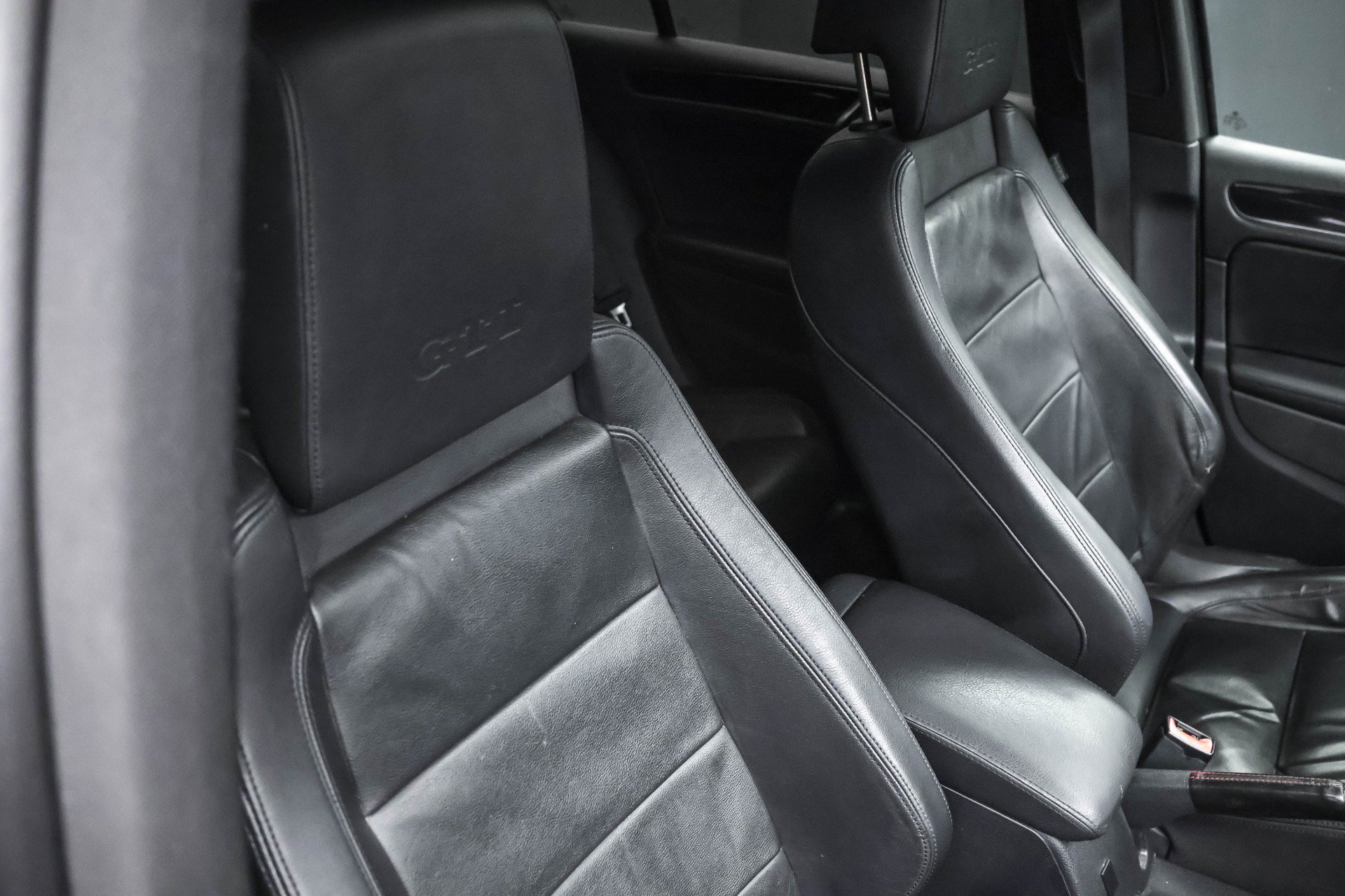 Used 2011 Volkswagen GTI Autobahn image 7