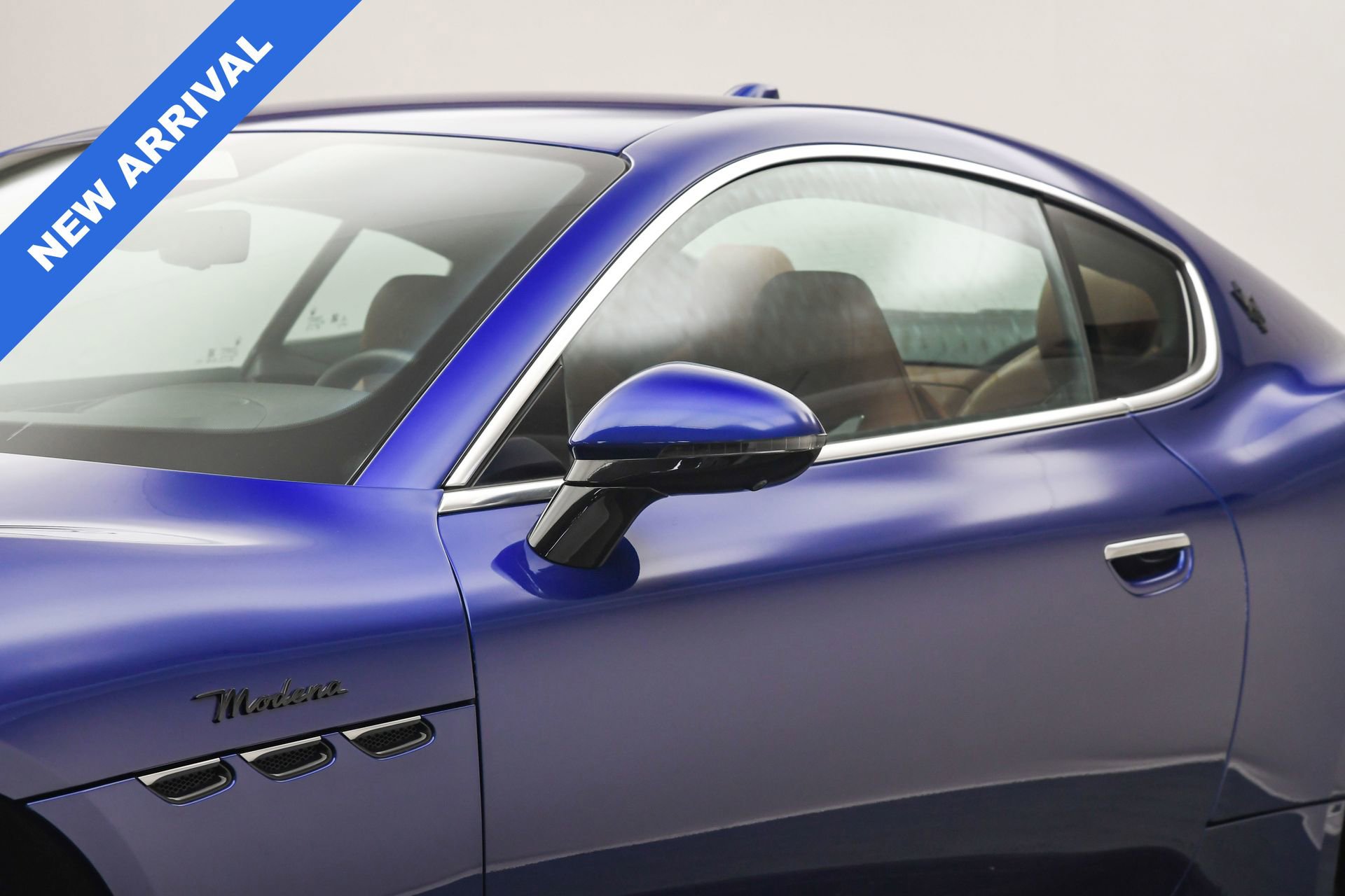 Used 2024 Maserati GranTurismo Modena image 11