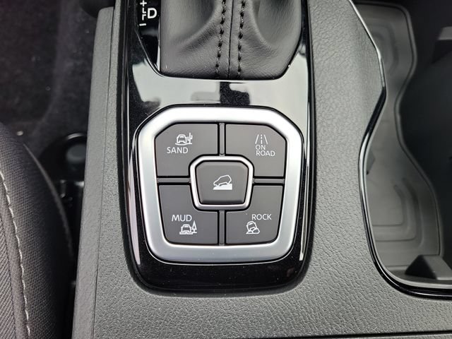 New 2026 Nissan Frontier SV w/ SV Convenience Package AWD/4WD image 31