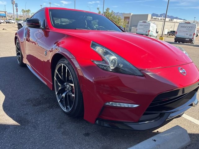Used 2015 Nissan 370Z NISMO image 4