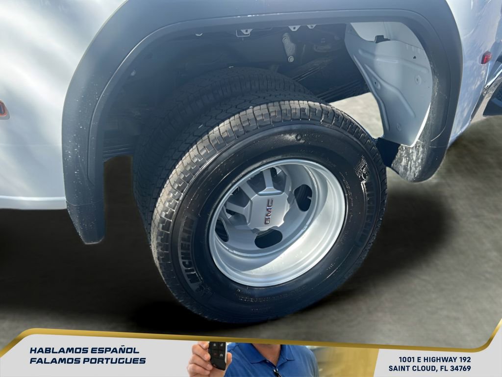 New 2026 GMC Sierra 3500 Pro image 11