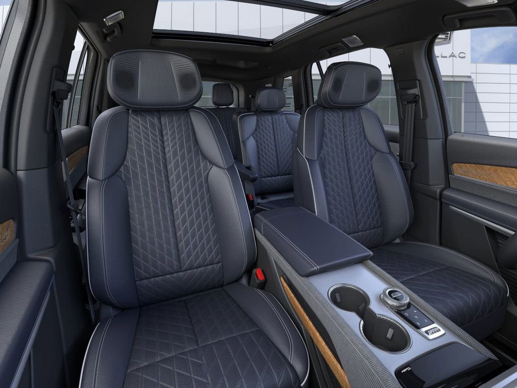 New 2026 Cadillac Vistiq Premium Luxury w/ LPO, Floor Liner Package image 16
