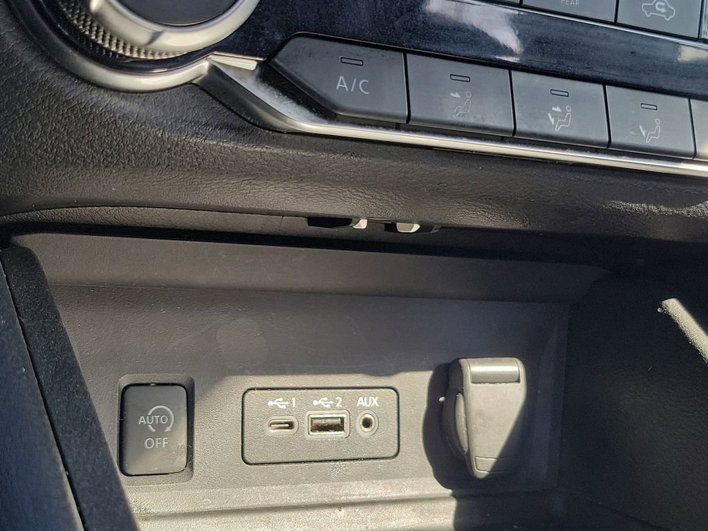 Used 2024 Nissan Sentra SV image 30