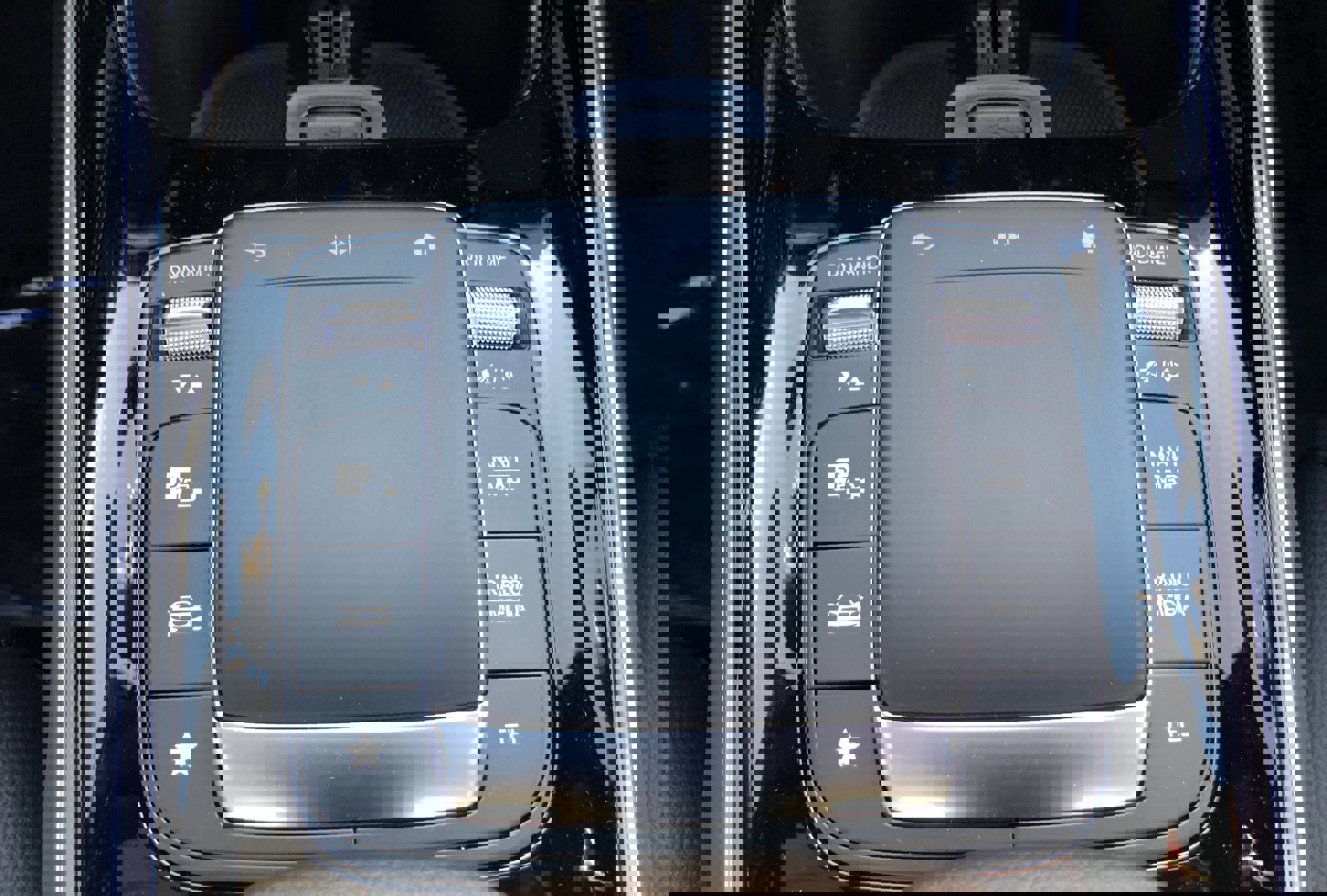 New 2022 Mercedes-Benz EQB 300 4MATIC image 30