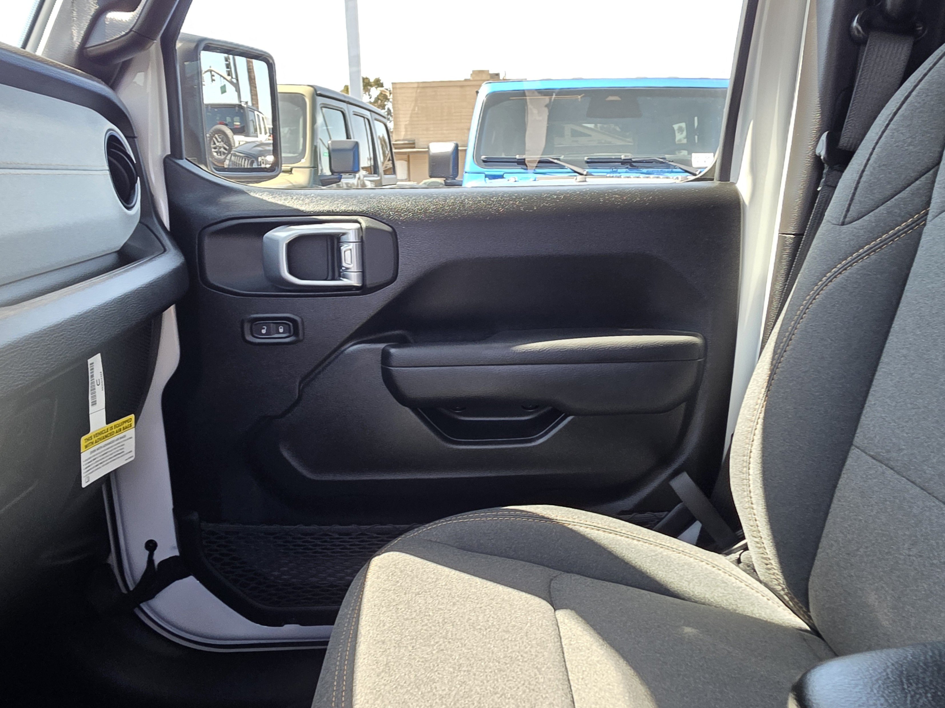 New 2026 Jeep Gladiator Sport AWD/4WD image 13