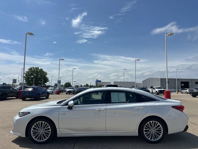 Certified 2021 Toyota Avalon Limited w/ Advanced Safety Package FWD image 5