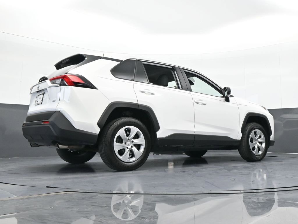 Used 2023 Toyota RAV4 LE image 47