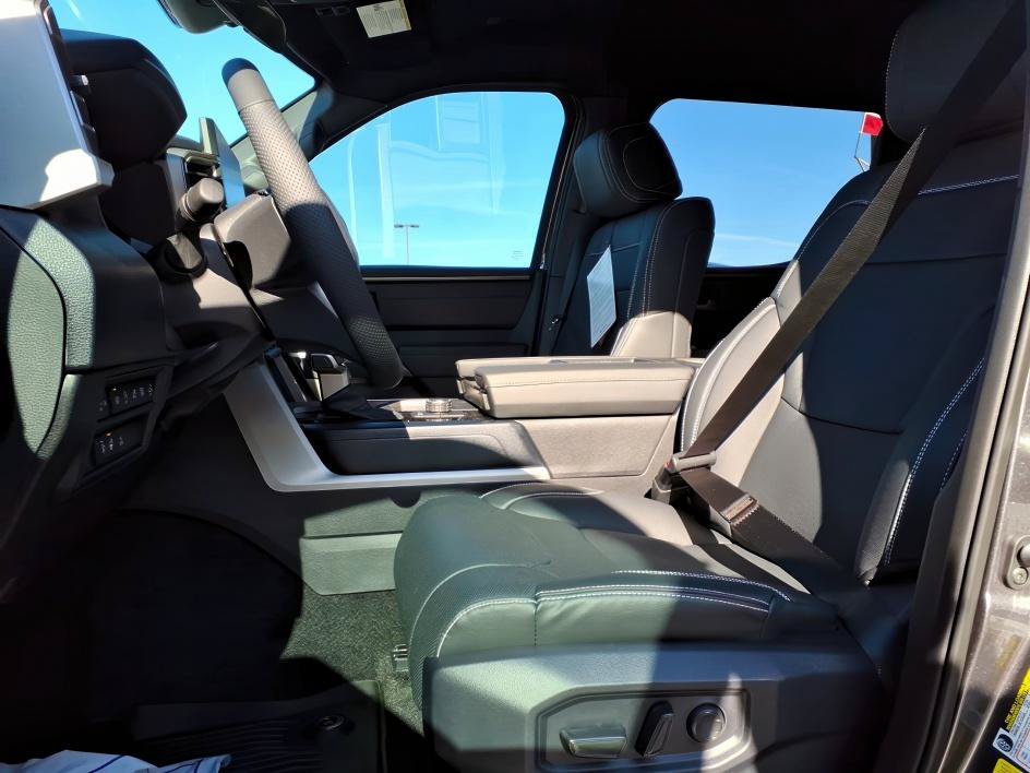 New 2026 Toyota Tundra SR5 RWD image 10