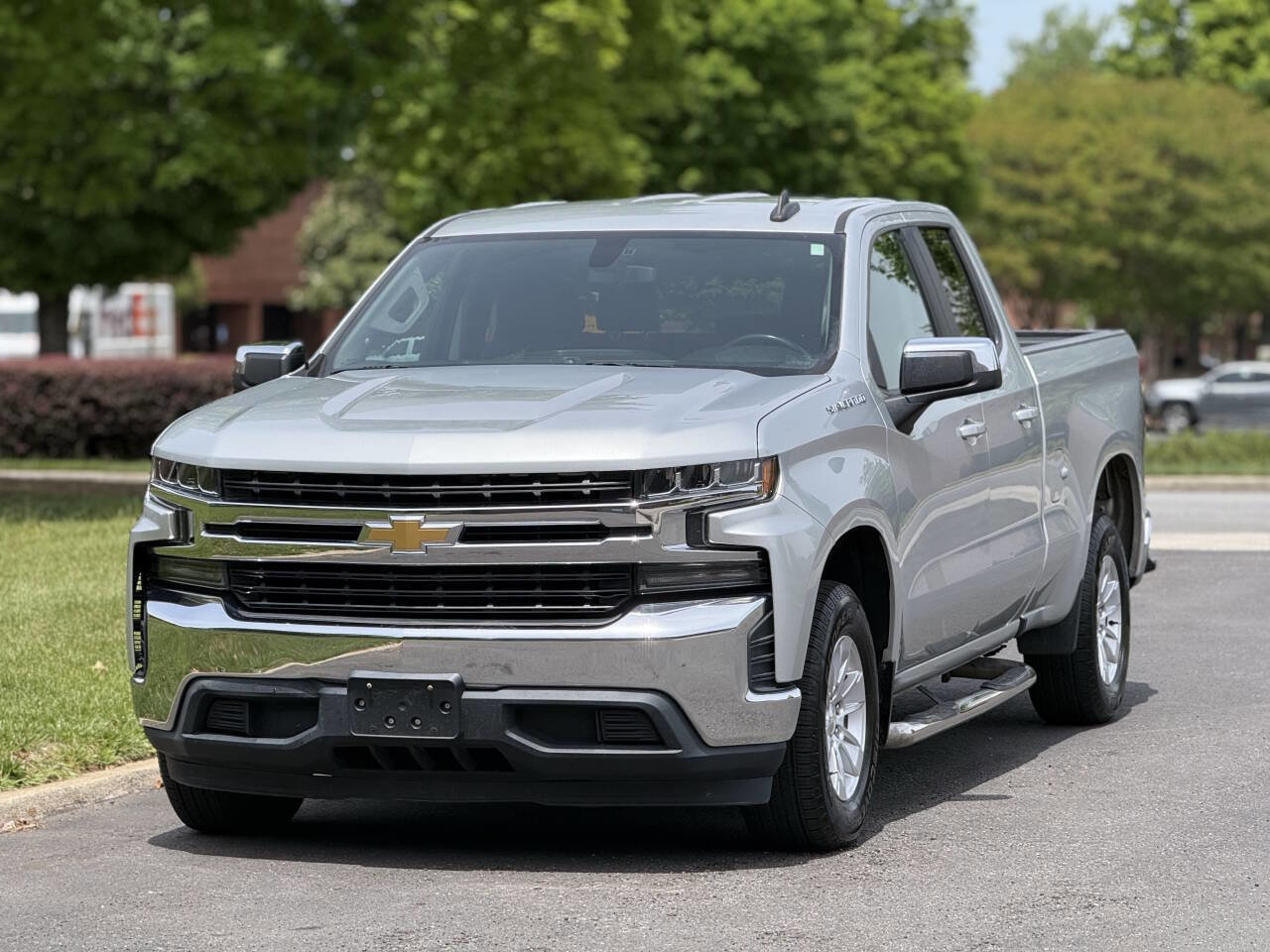 Used 2019 Chevrolet Silverado 1500 LT w/ All-Star Edition RWD image 2