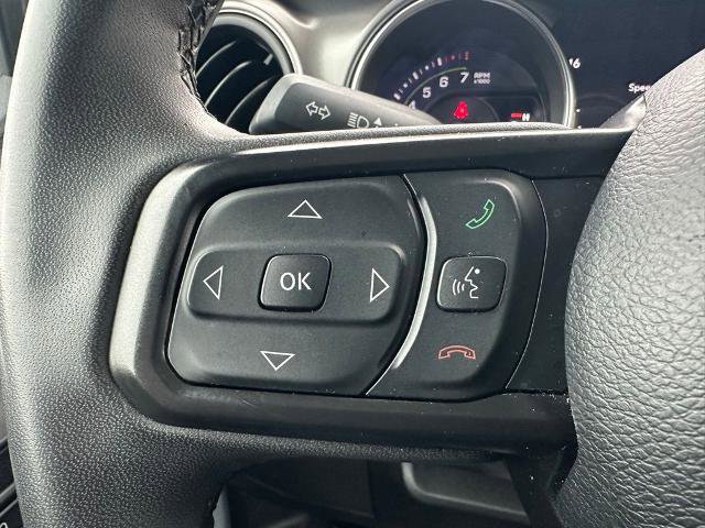 Used 2023 Jeep Wrangler Unlimited image 25