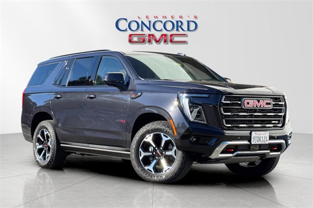 Used 2025 GMC Yukon AT4 w/ AT4 Premium Package