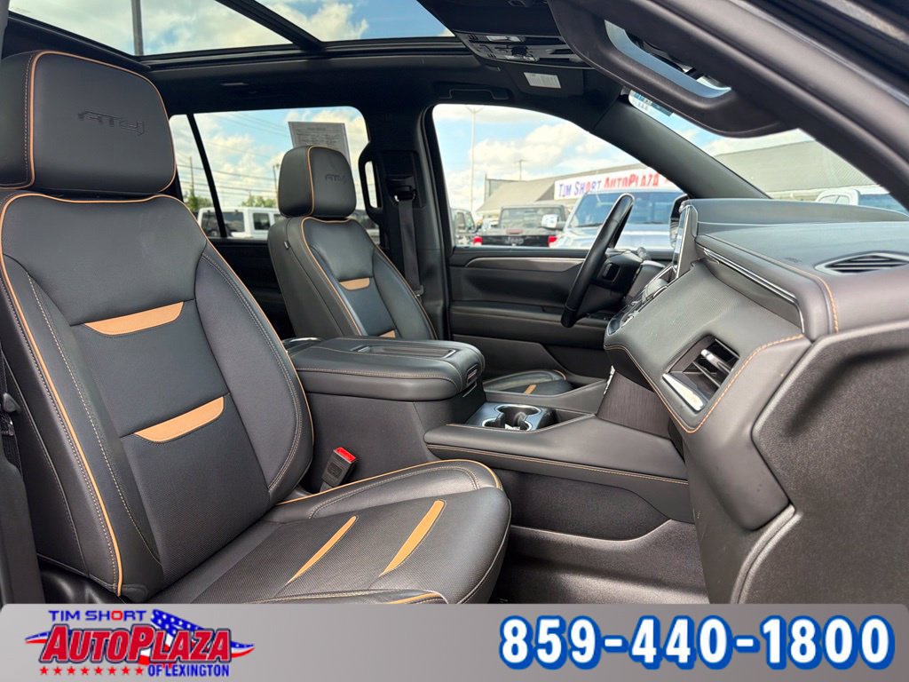 Used 2024 GMC Yukon XL AT4 w/ AT4 Premium Plus Package AWD/4WD image 38