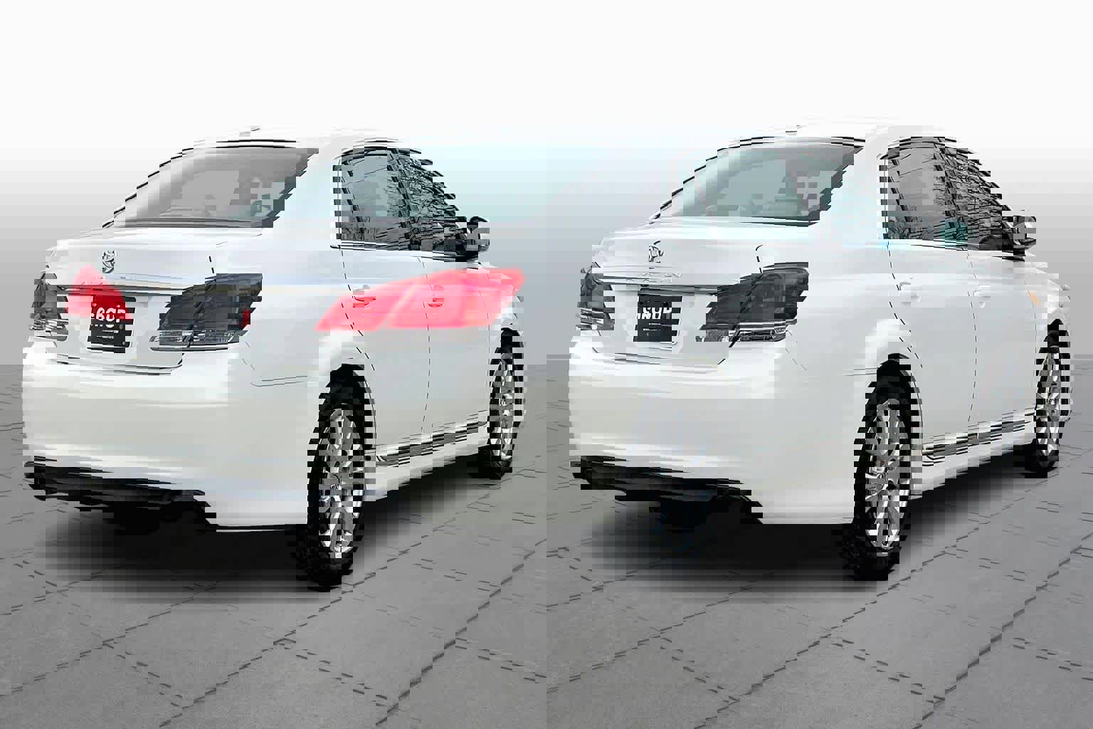 Used 2012 Toyota Avalon image 11