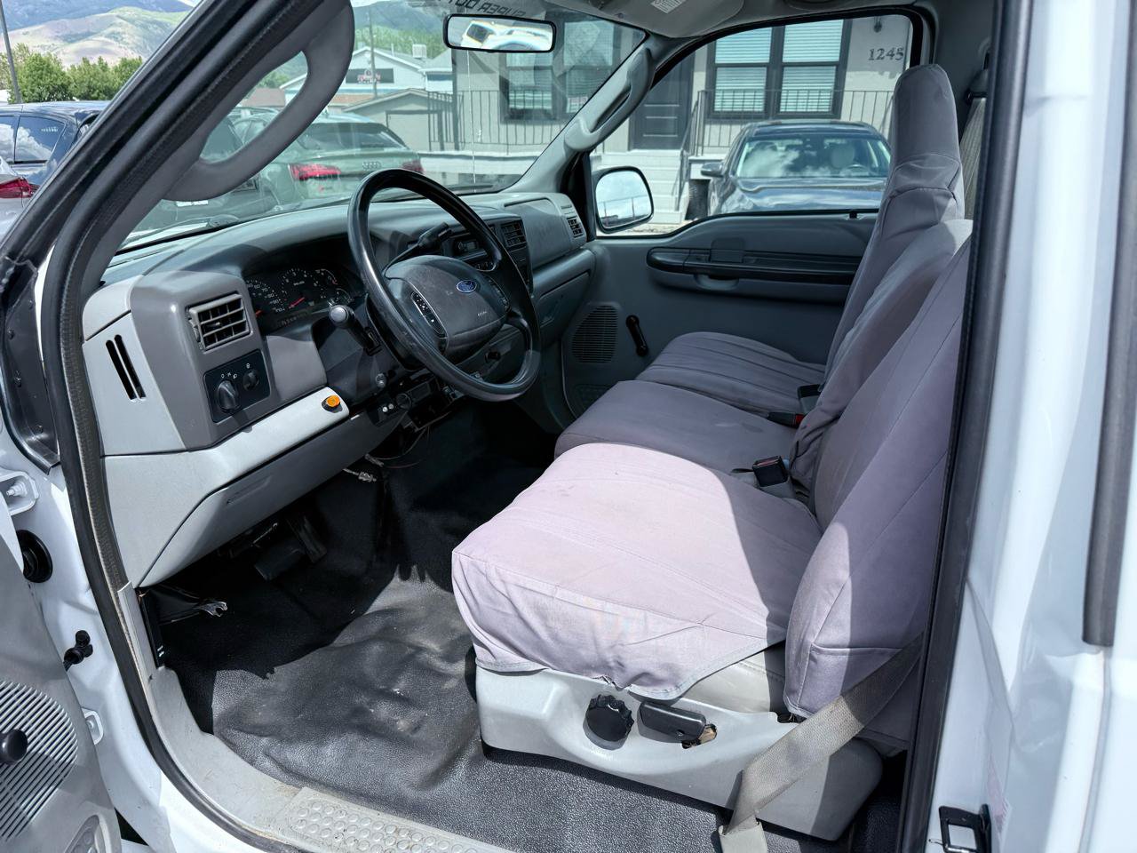 Used 2004 Ford F350 XLT RWD image 9