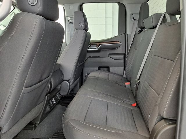 Used 2023 Chevrolet Silverado 1500 LT AWD/4WD image 25