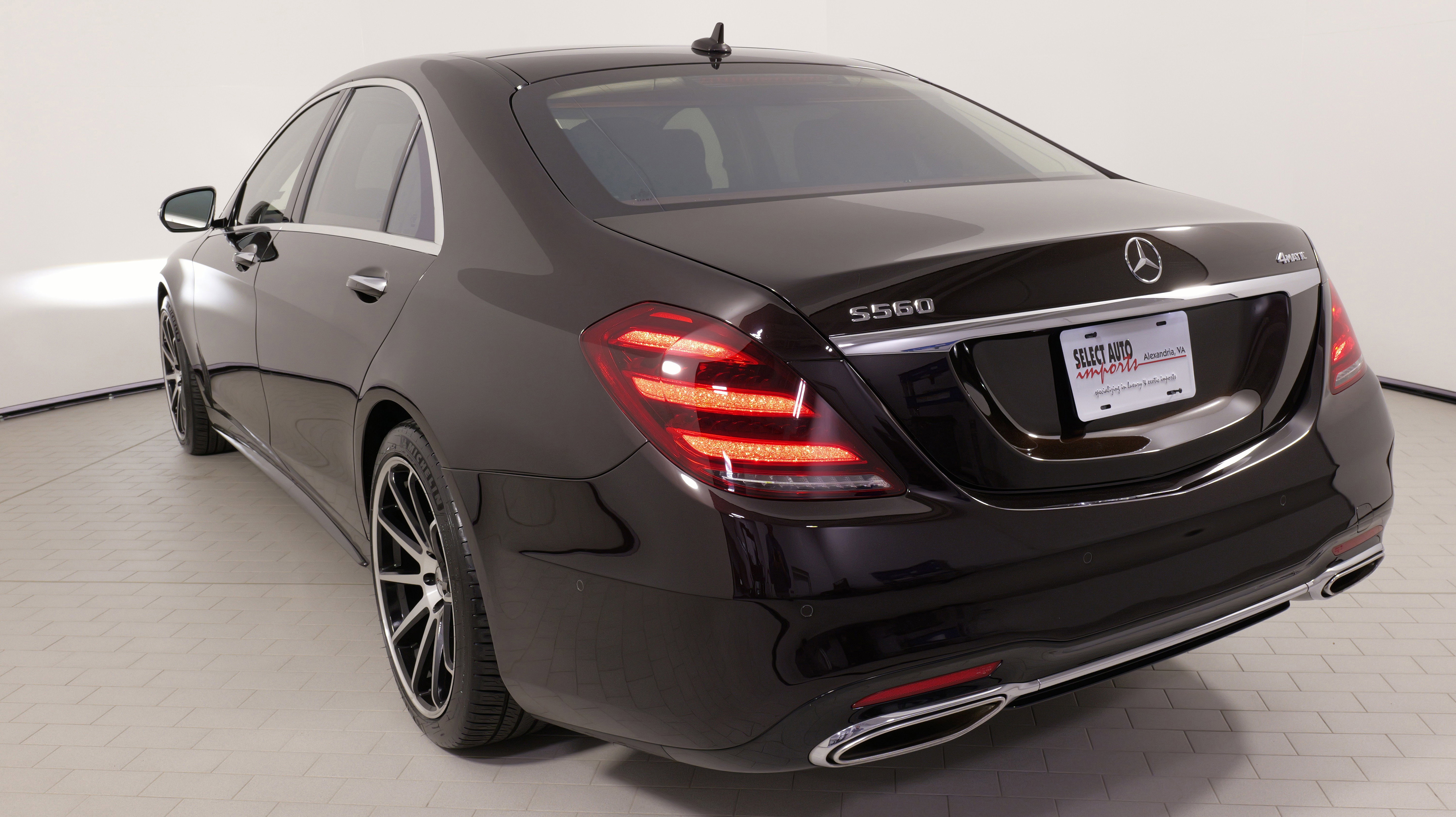 Used 2018 Mercedes-Benz S 560 S 560 4MATIC image 13