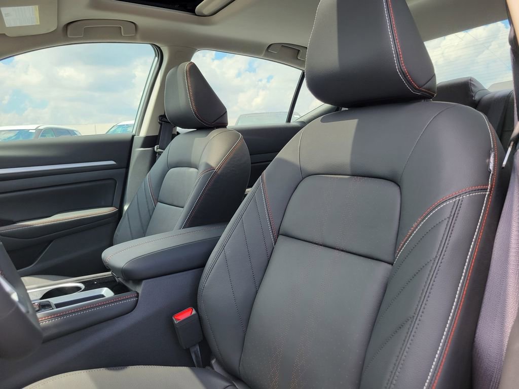 New 2025 Nissan Altima 2.5 SR w/ SR Premium Package image 28