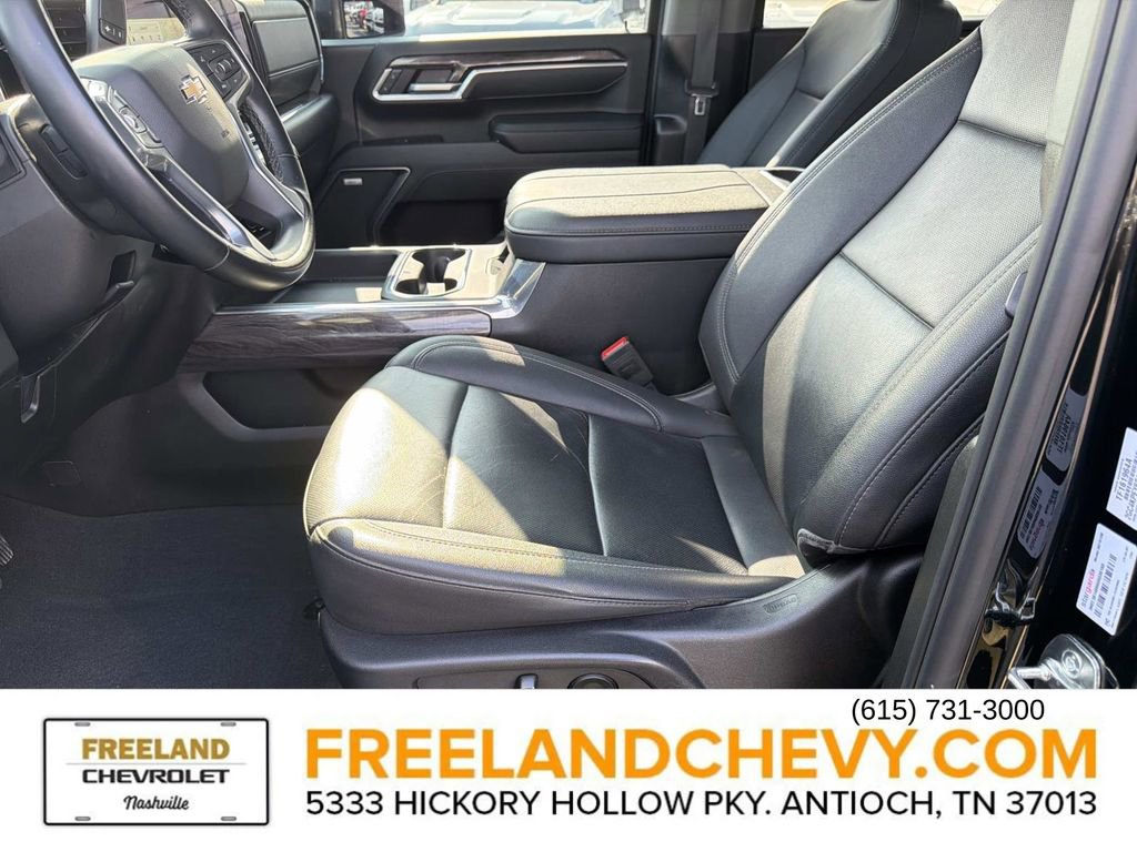 Used 2025 Chevrolet Silverado 2500 LTZ w/ LTZ Plus Package image 26