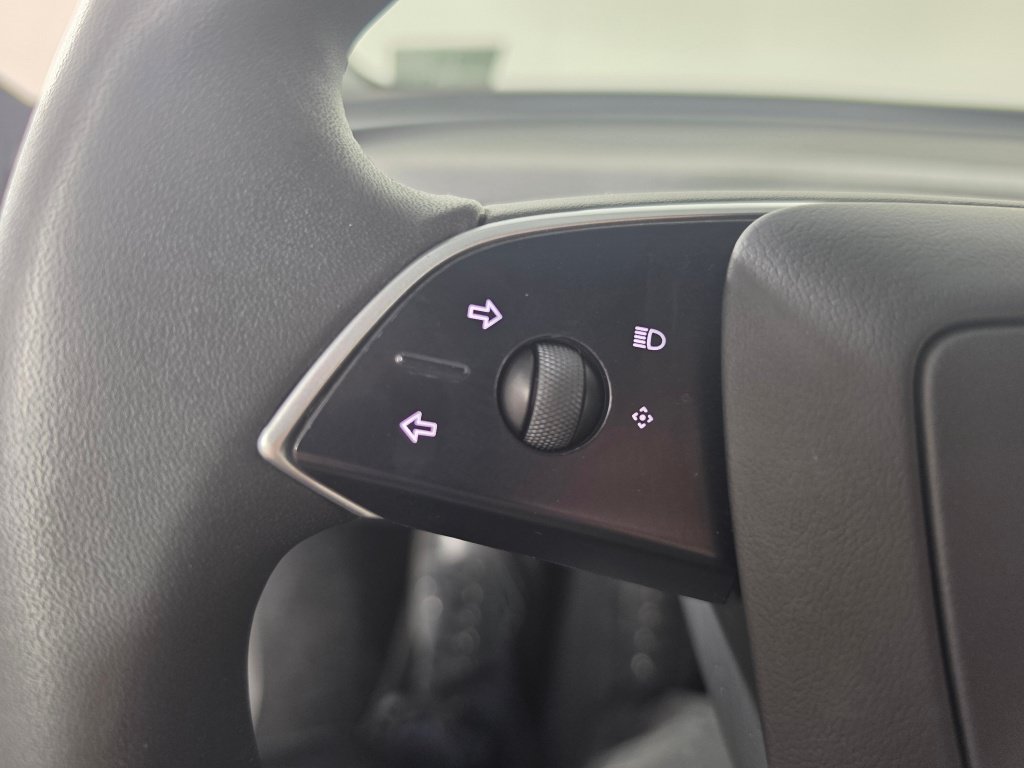 Used 2025 Tesla Model 3 Long Range RWD image 18