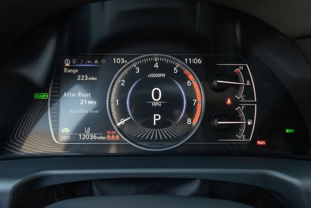 Used 2025 Lexus ES 300h w/ Premium Package FWD image 9