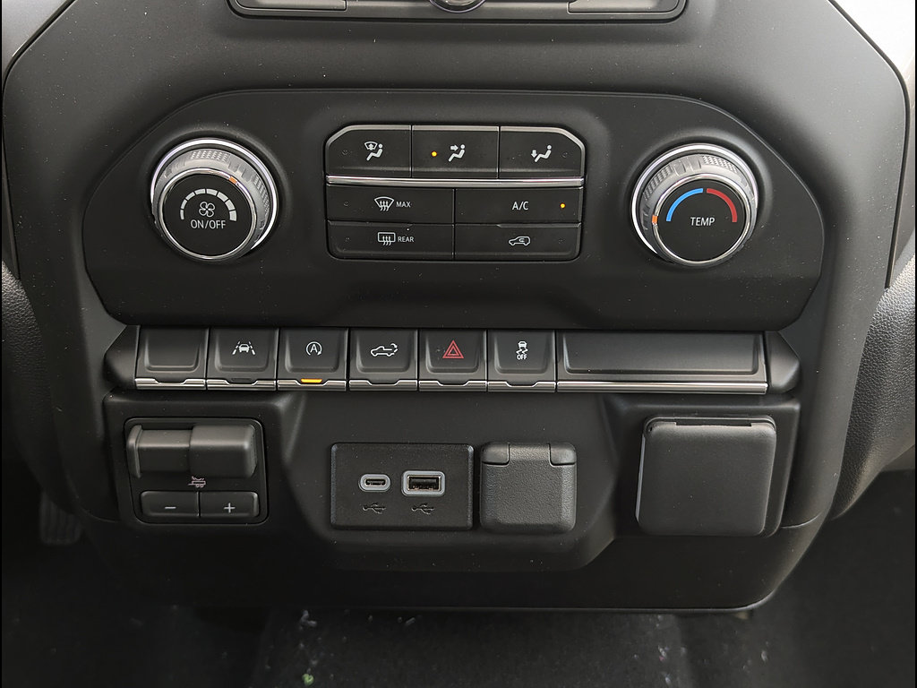 New 2026 Chevrolet Silverado 1500 Custom w/ Turbomax Blackout Package AWD/4WD image 28
