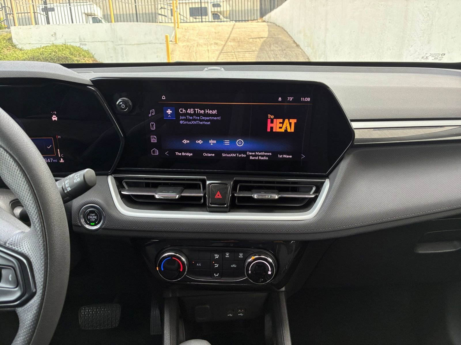 Used 2025 Chevrolet TrailBlazer LT image 17