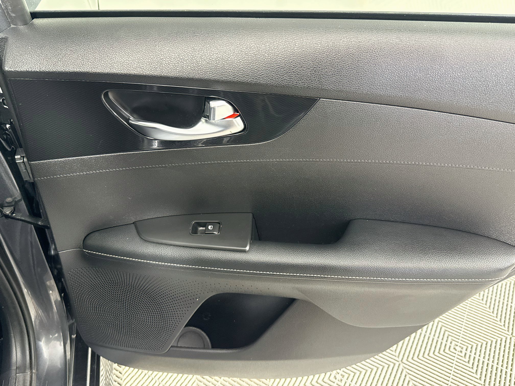 Used 2024 Kia Forte GT-Line w/ GT-Line Premium Package FWD image 48