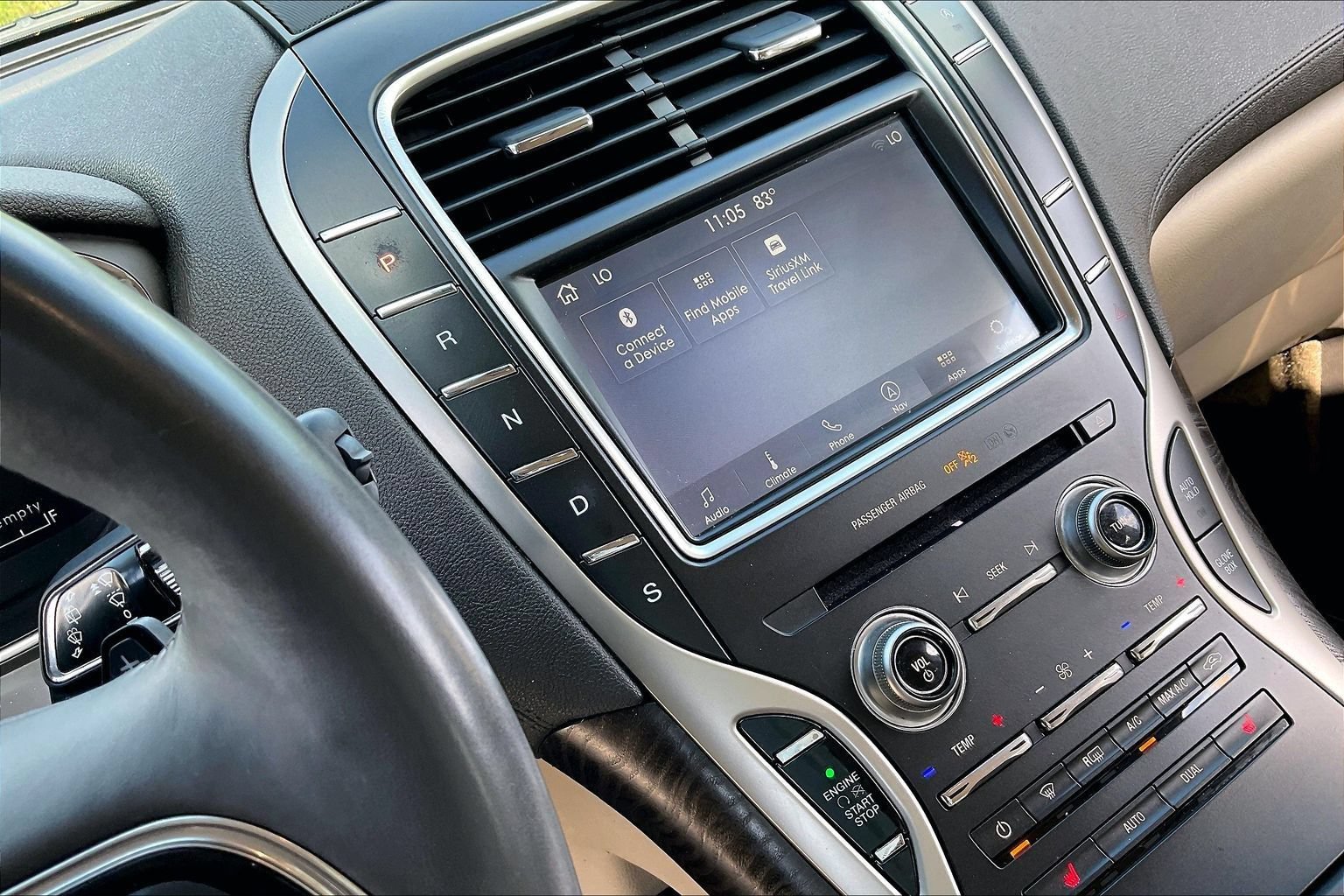 Used 2019 Lincoln Nautilus Select w/ Cargo Utility Package FWD image 13