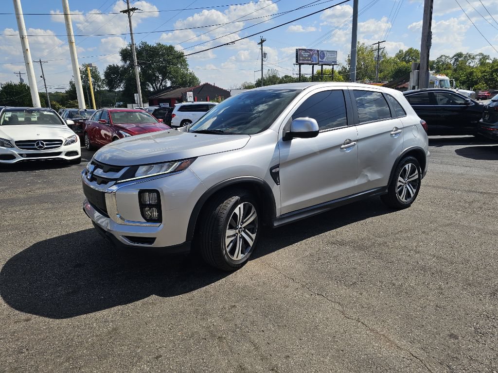 Used 2021 Mitsubishi Outlander Sport Black Edition FWD image 4