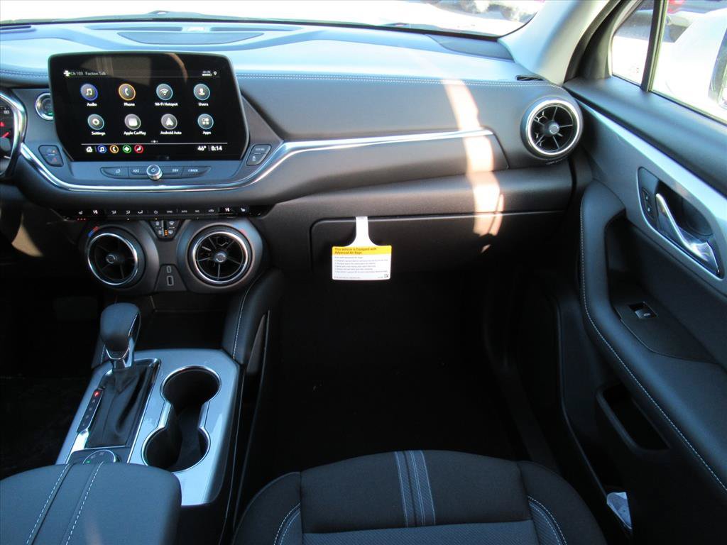 New 2025 Chevrolet Blazer LT FWD image 13
