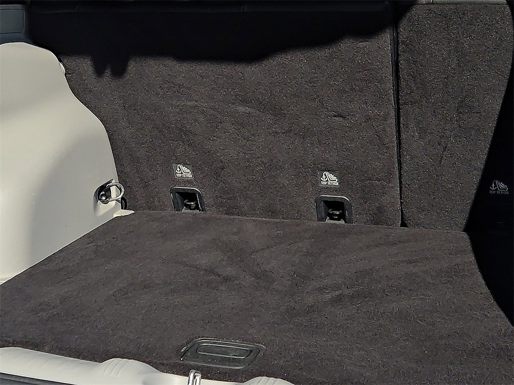 Used 2024 Jeep Compass Limited image 8