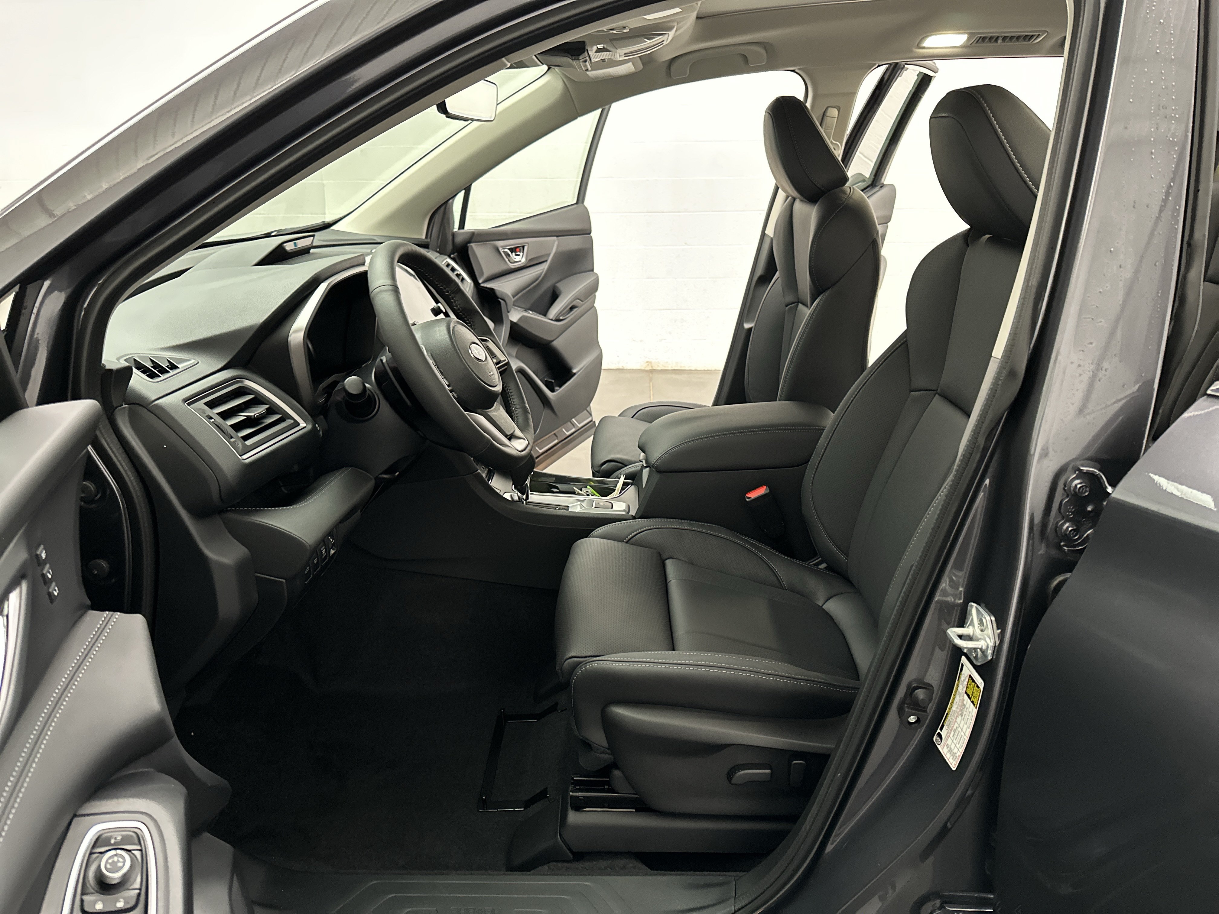 New 2027 Subaru Ascent Limited AWD/4WD image 17