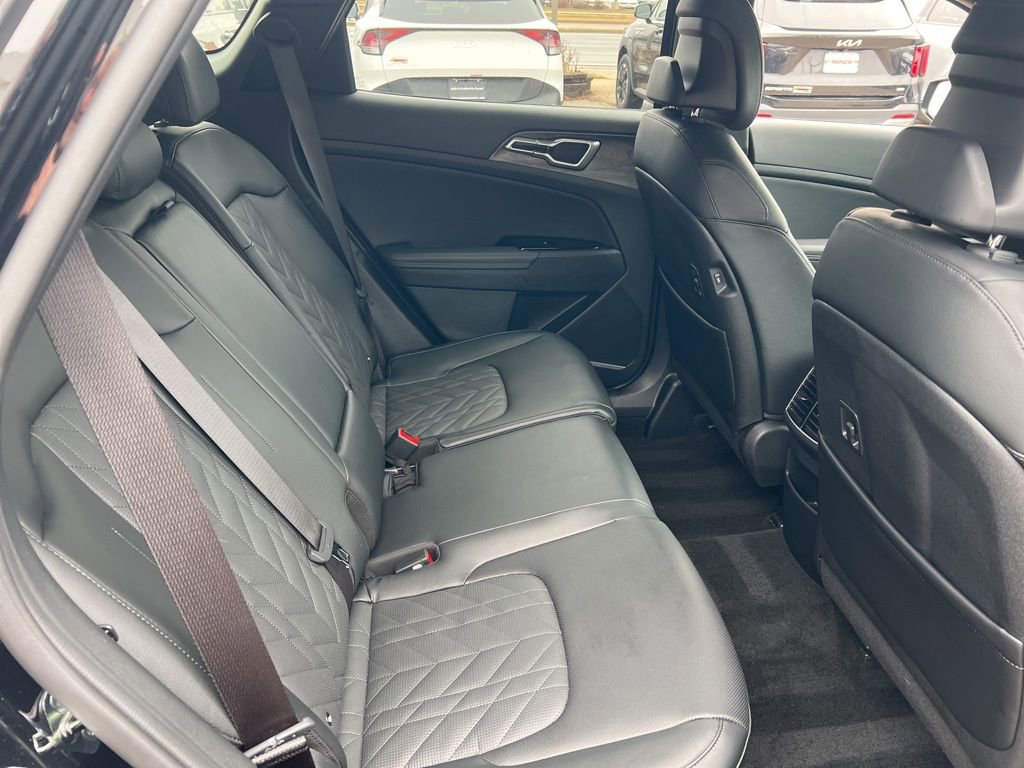 Certified 2025 Kia Sportage X-Line image 14