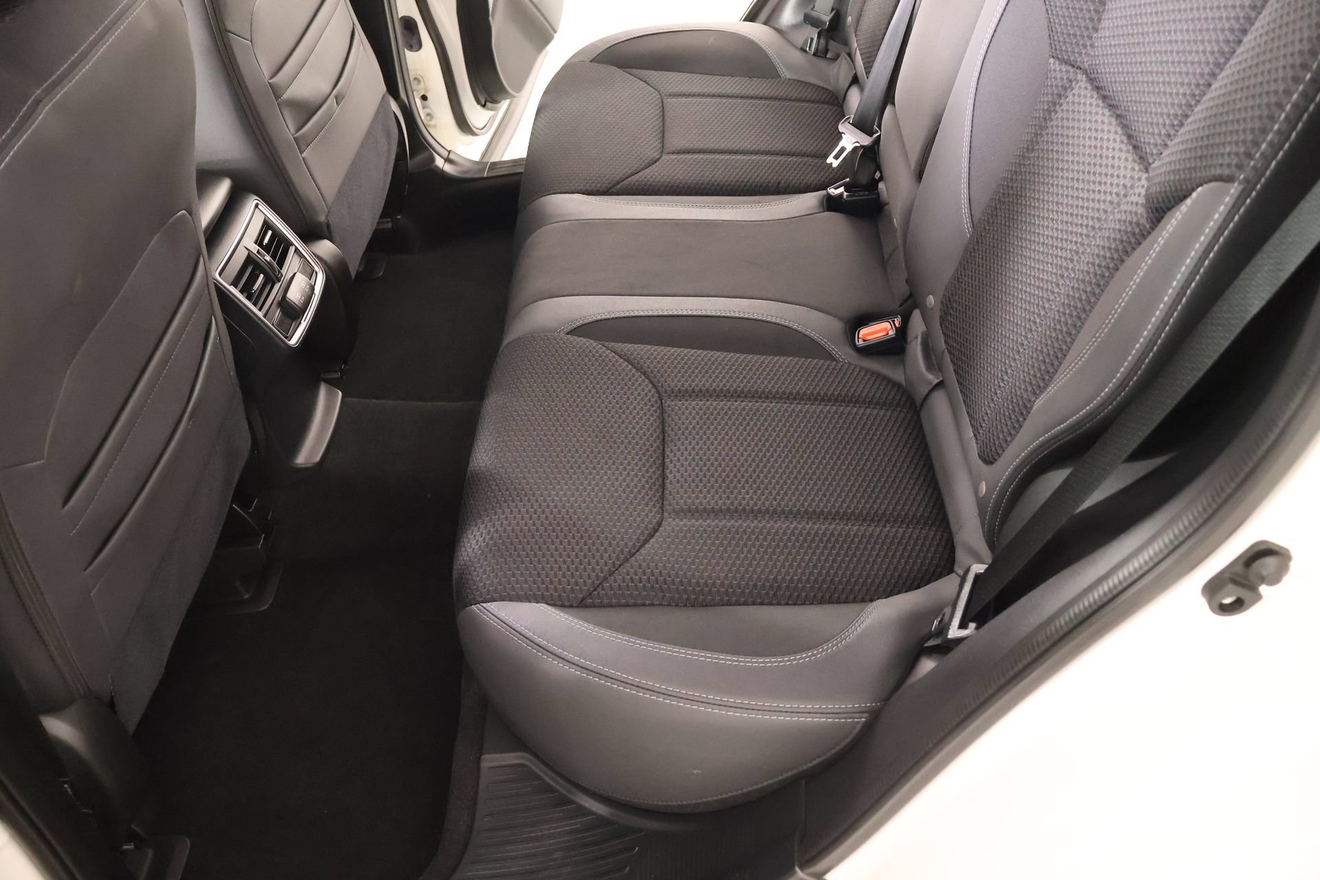 Used 2022 Subaru Forester Premium AWD/4WD image 12