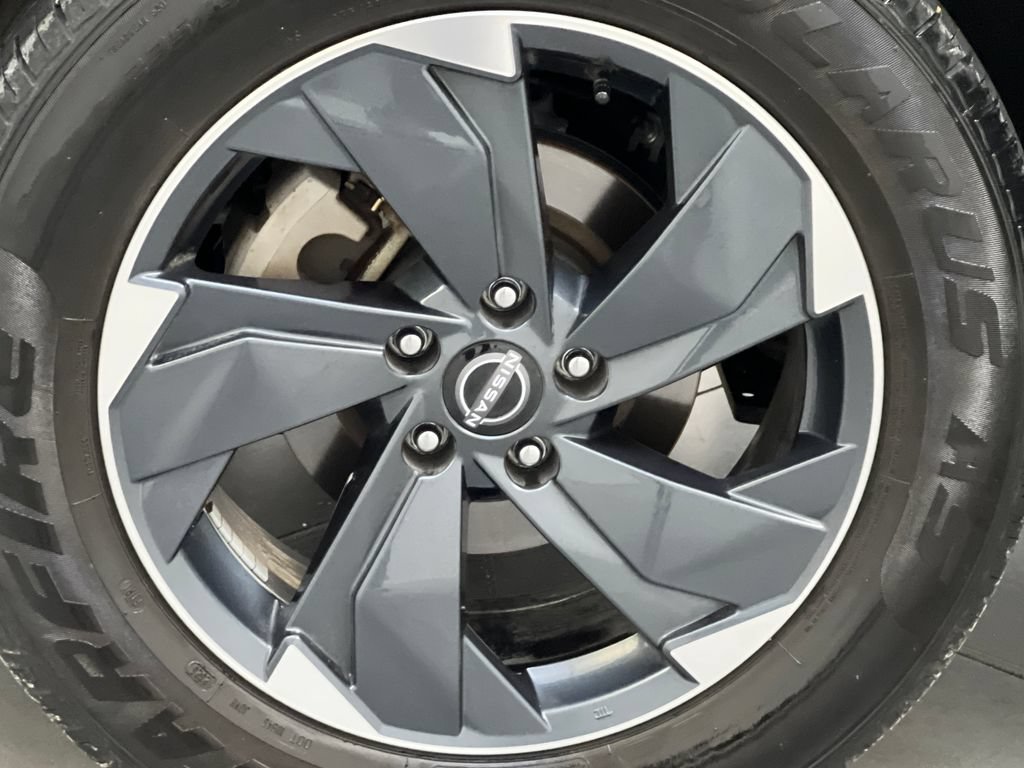 Used 2024 Nissan Rogue SV AWD/4WD image 68