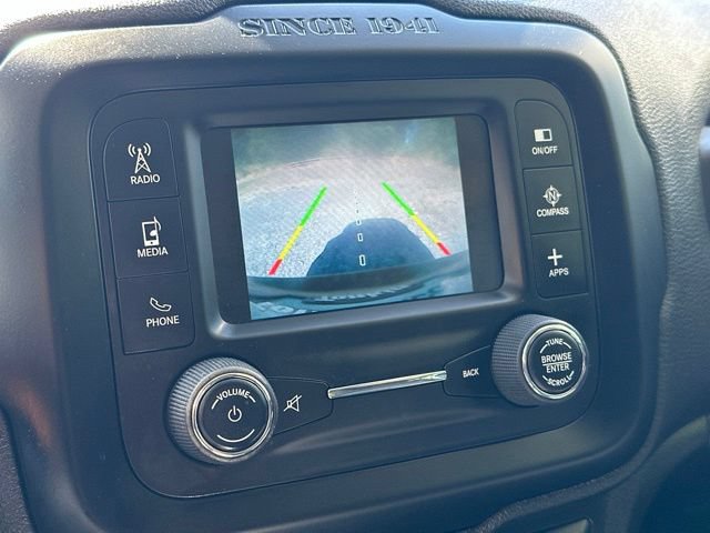 Used 2016 Jeep Renegade 75th Anniversary AWD/4WD image 34