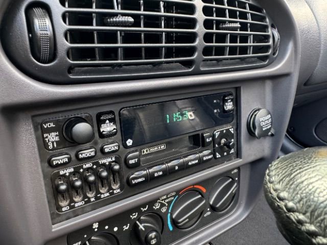 Used 1999 Plymouth Prowler Base image 30