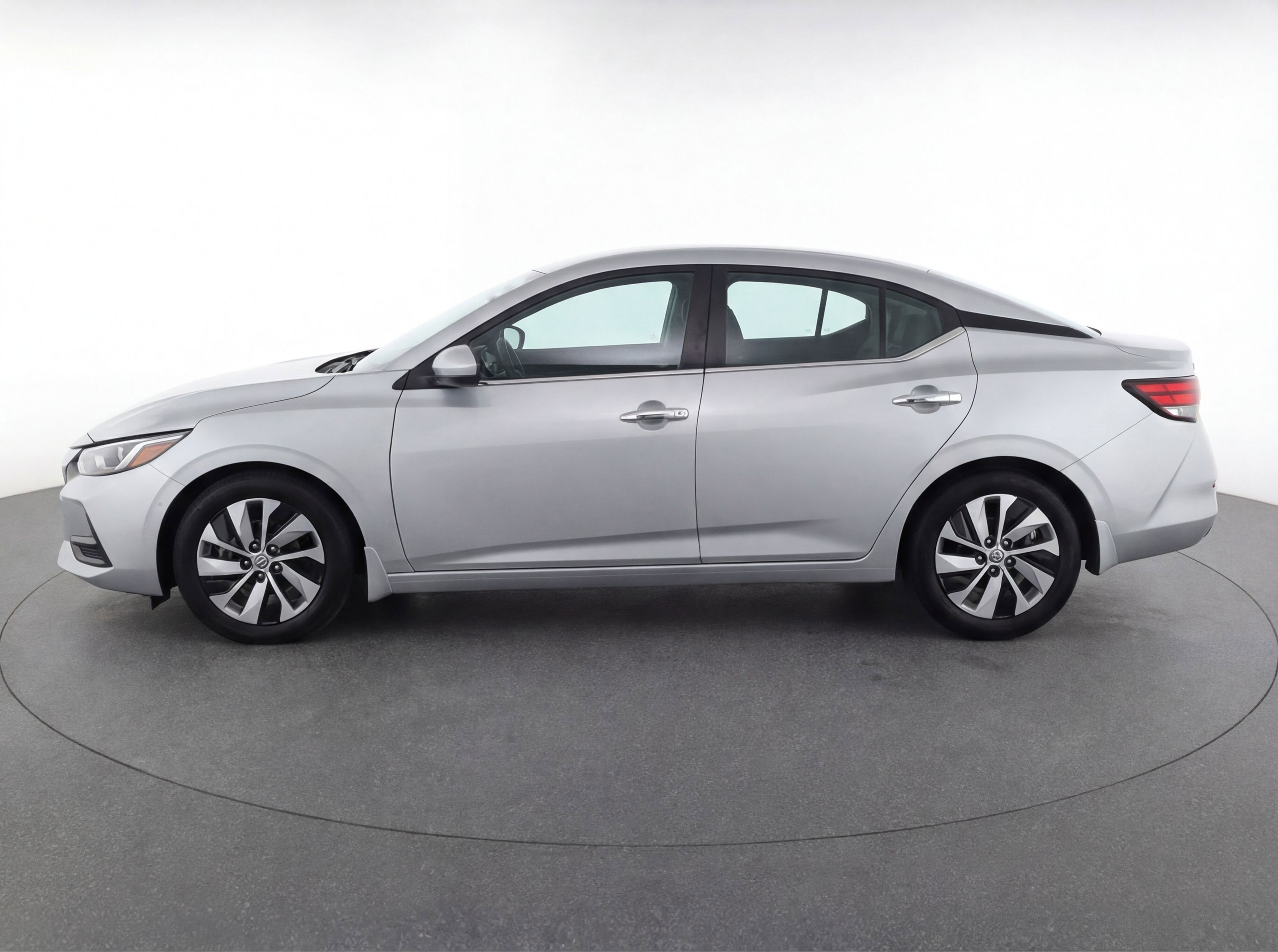 Used 2024 Nissan Altima 2.5 S FWD image 5