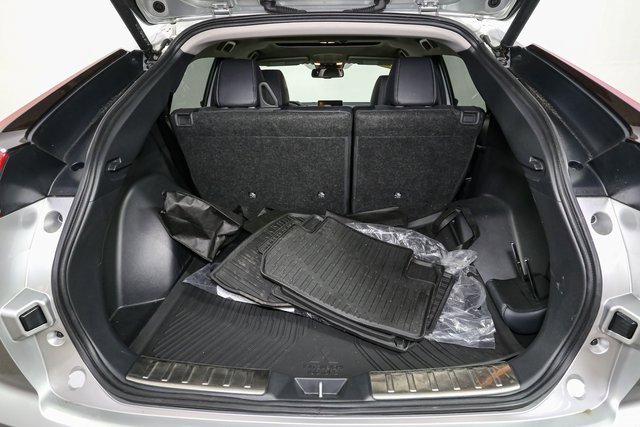 Used 2024 Mitsubishi Eclipse Cross SE image 11