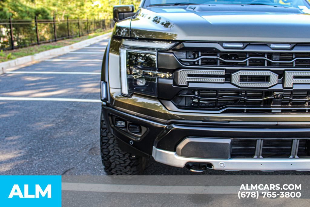 Used 2025 Ford F150 Raptor AWD/4WD image 11