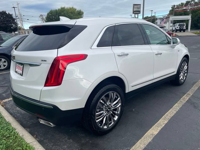 Used 2017 Cadillac XT5 Premium Luxury FWD image 11
