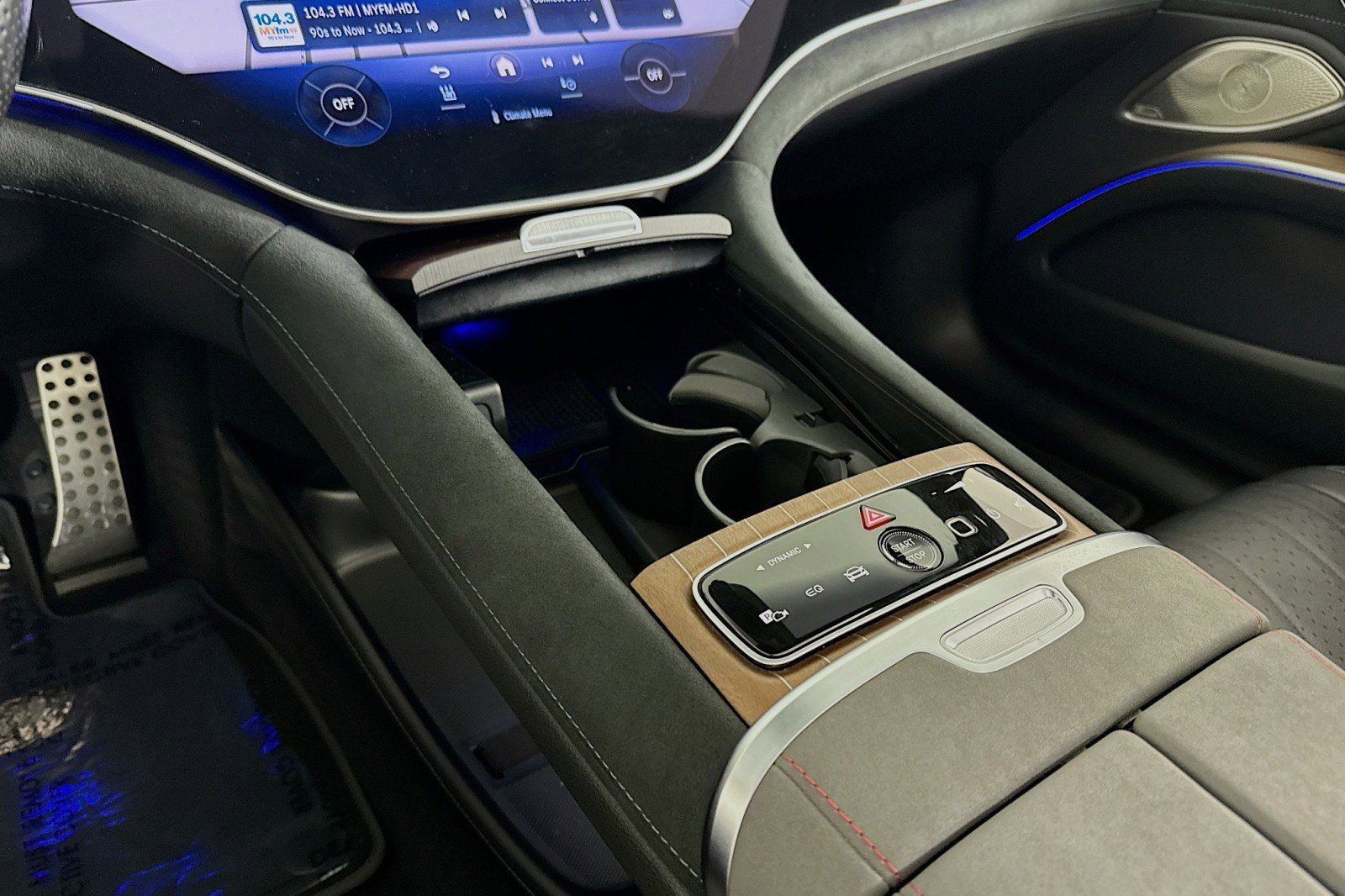 Certified 2023 Mercedes-Benz EQS 580 4MATIC Sedan image 6