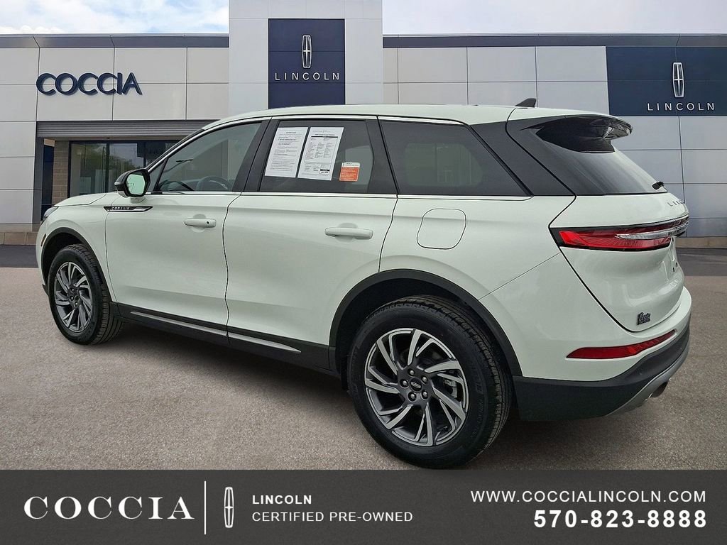Used 2025 Lincoln Corsair AWD w/ Equipment Group 101A image 6
