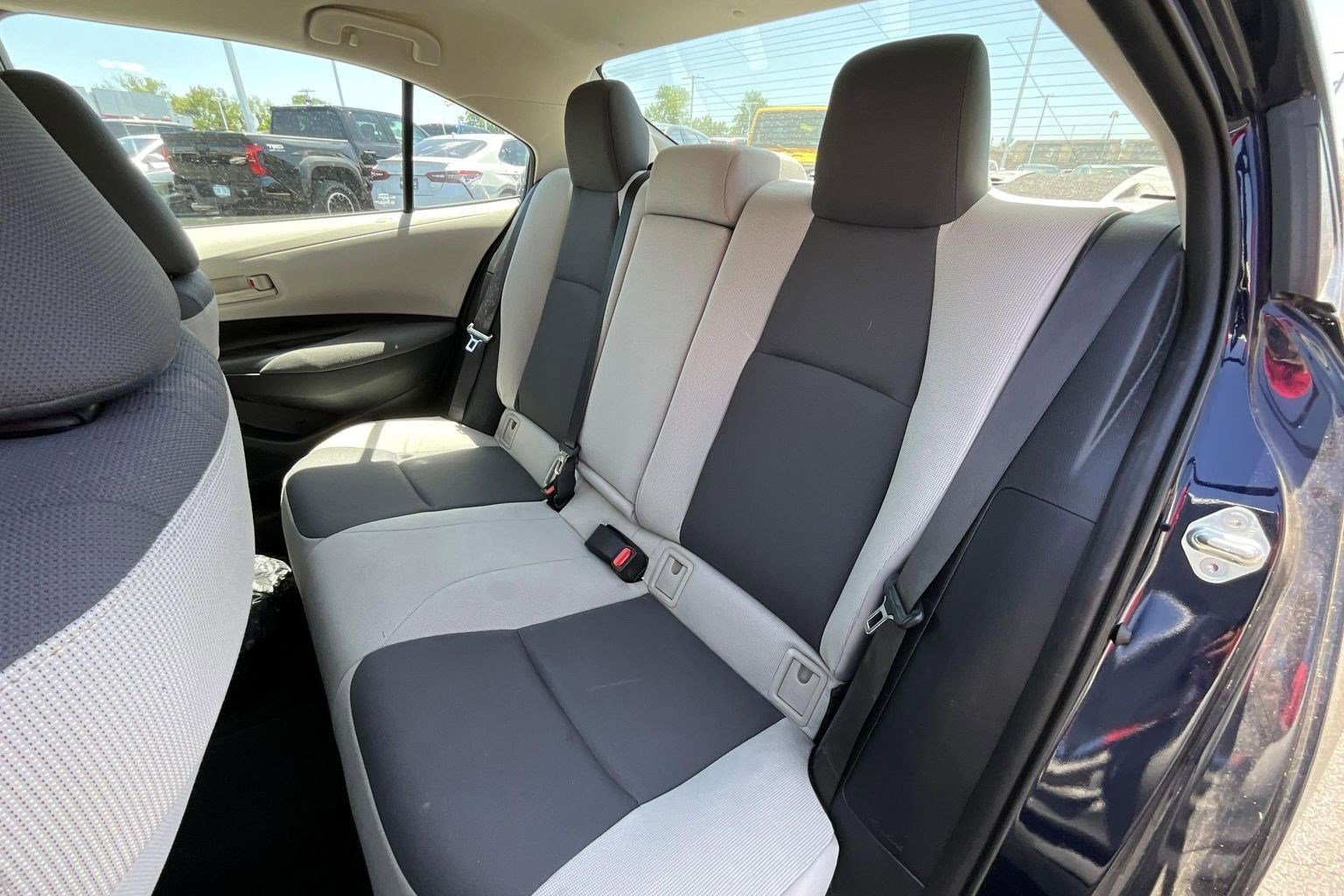Used 2023 Toyota Corolla LE w/ Carpet Mat Package (TMS) FWD image 20