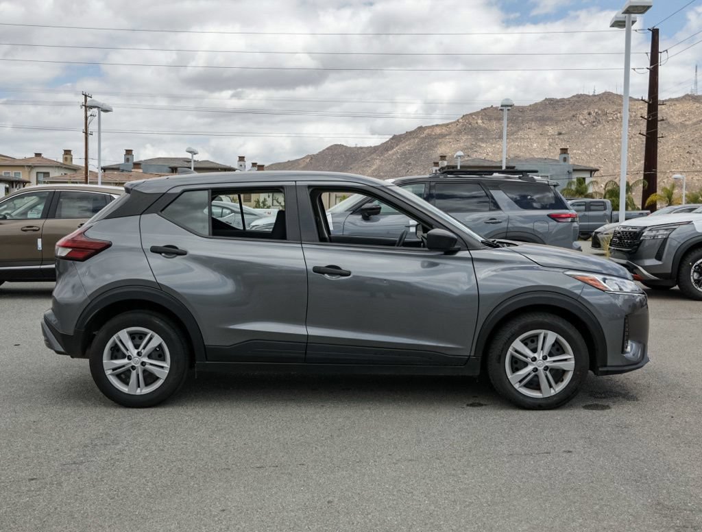 Used 2024 Nissan Kicks S FWD image 3