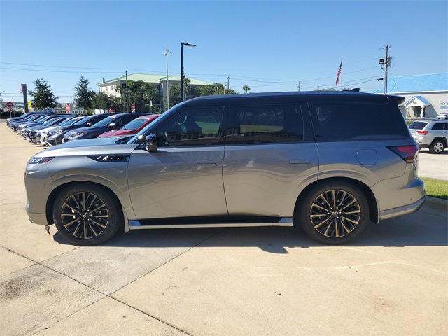 Used 2025 INFINITI QX80 Autograph image 2