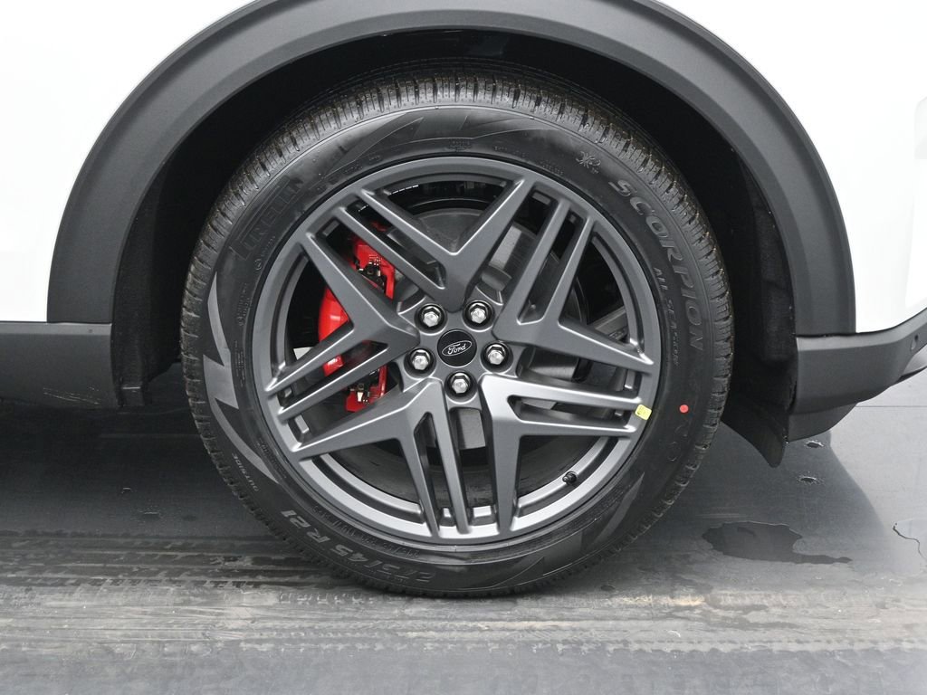 New 2026 Ford Explorer ST w/ Sun And Sound Package image 24