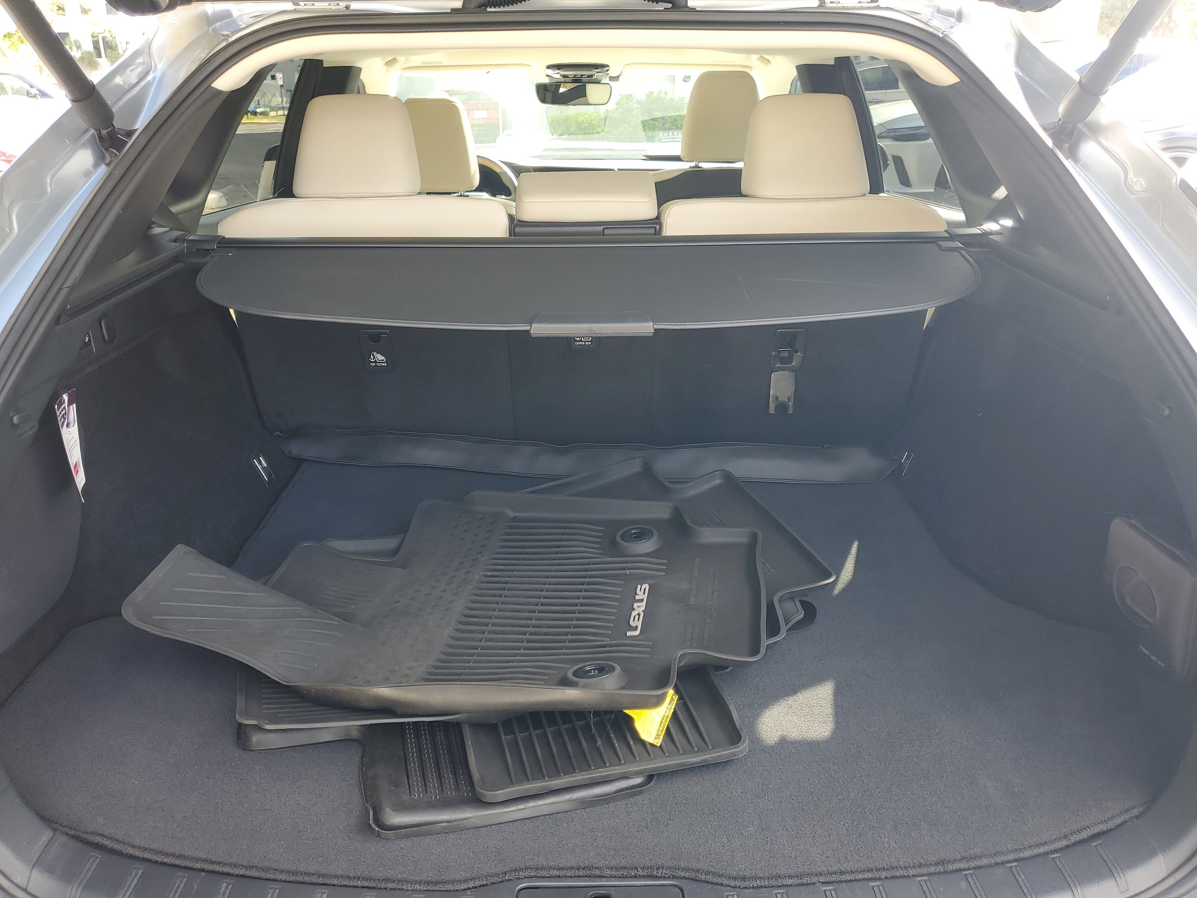 Used 2023 Lexus RX 350 Premium w/ Accessory Package (Z1) image 9