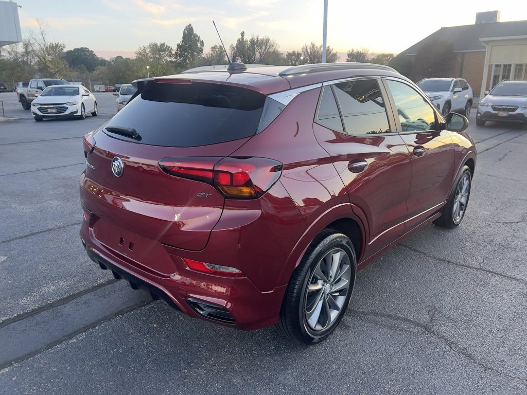 Used 2023 Buick Encore GX Select w/ Sport Touring Package image 8