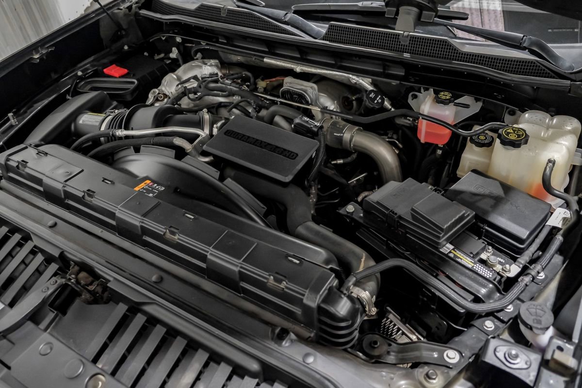 Used 2024 Chevrolet Silverado 2500 High Country w/ High Country Premium Package image 56